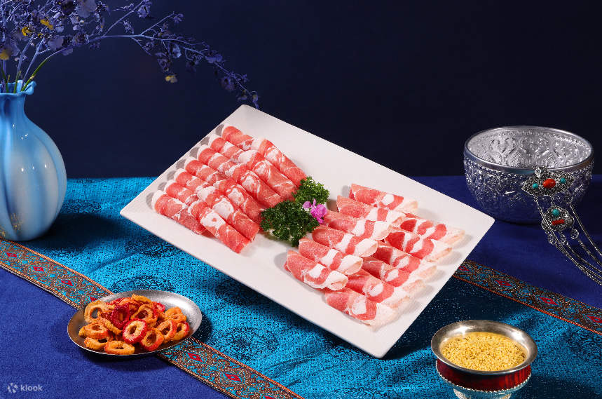 ร้านอาหารสด Mengyang · ร้านอาหารดนตรีมองโกเลีย | ศูนย์ SCPG